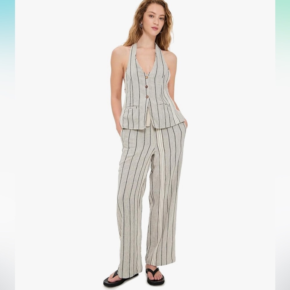 Free People Set - Picture 3 of 3